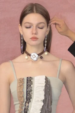 Camelia Pendant Necklace