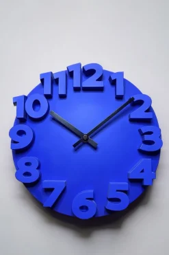 Cartoonish 3D Clock