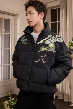 Classic Floral Embroidery Graphene Jacket