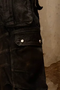 Dirty Jeans