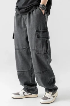 Dual-Pocket Vintage Jeans