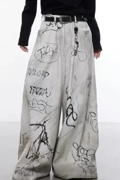 Graffiti Oversized Jeans