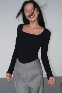 Long-Sleeve Square Collar T-Shirt