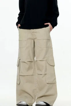 Wrinkled Paratrooper Cargo Pants